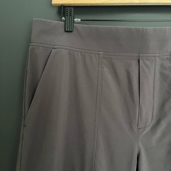 Light burgundy utility ankle pants - Picture 3 of 15